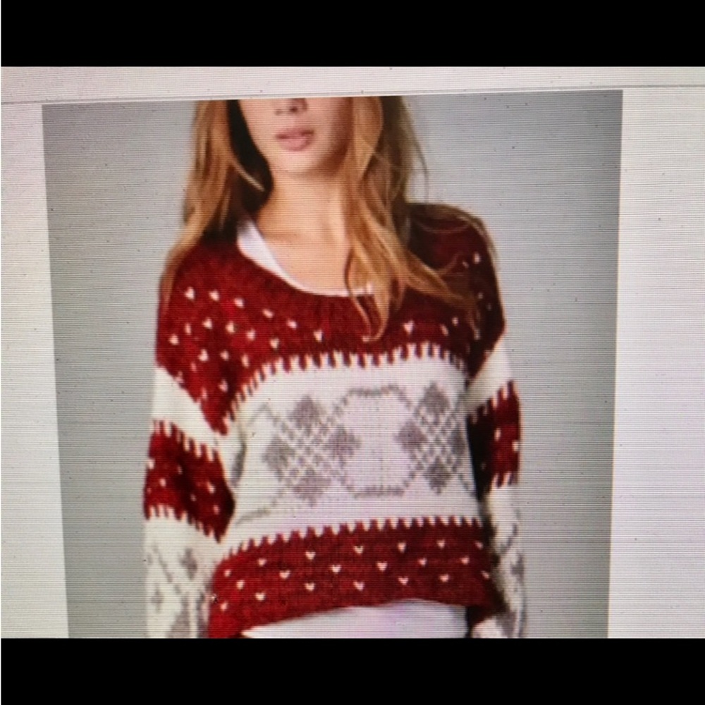 Free People cropped, cozy Red and White Knit Sweater, sz S